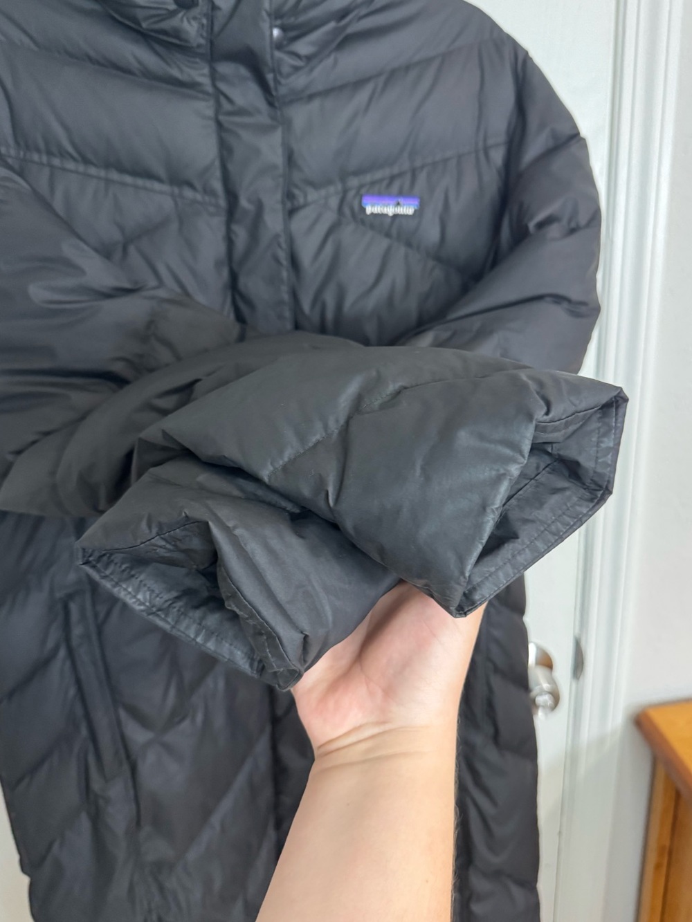 Patagonia Down With It Parka Black Women’s Size XL Gorpcore Outdoor Snow Winter - Picture 3 of 11